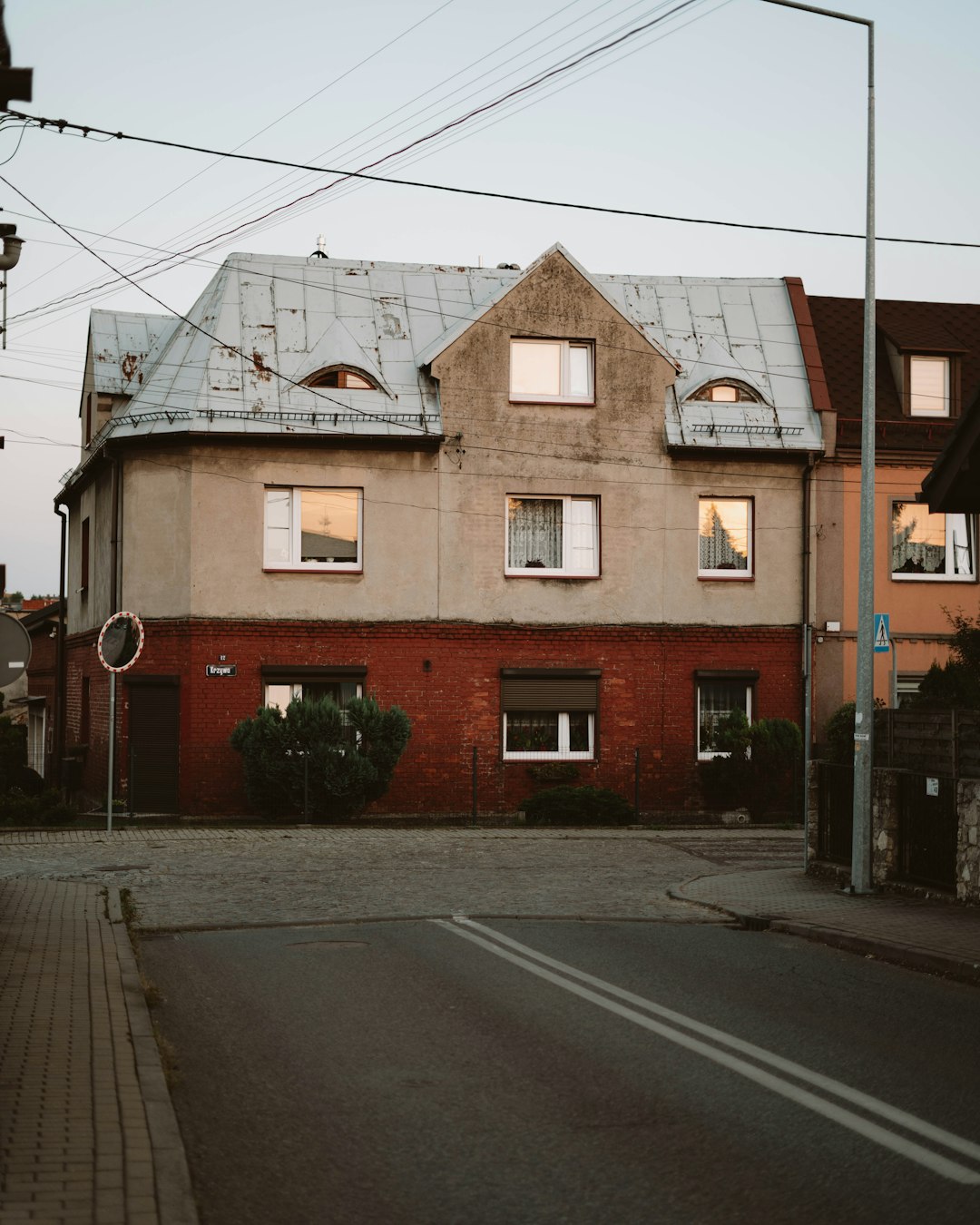Contemporary Townhouse